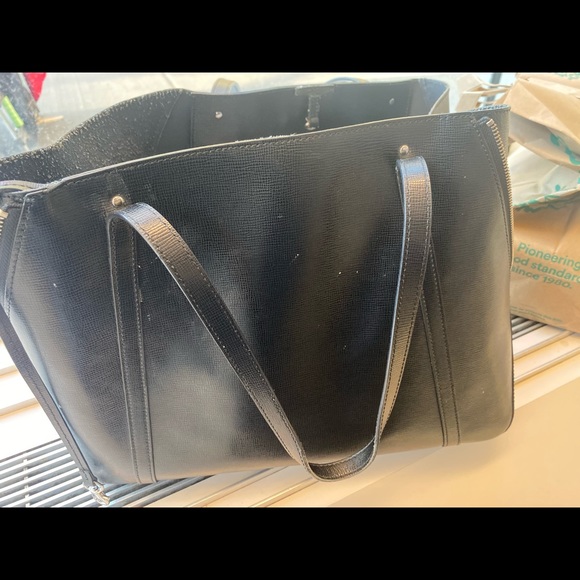 L.K.BENNETT SAFFIANO LEATHER EDGY CLASSI.C Frm LONDON Tote LUX GORG - Picture 15 of 15